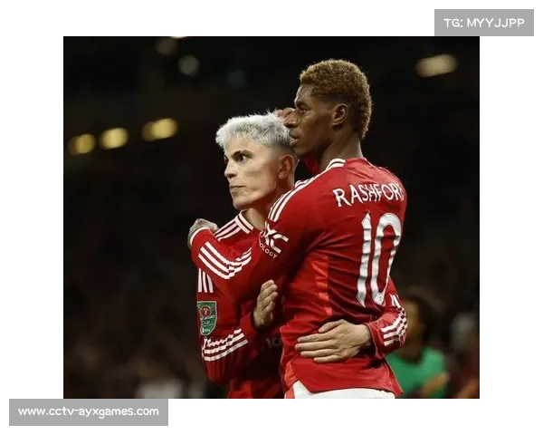 曼联主场大胜布莱顿 三连胜后超越切尔西升至前列 曼联主场大胜布莱顿 三连胜后超越切尔西升至前列