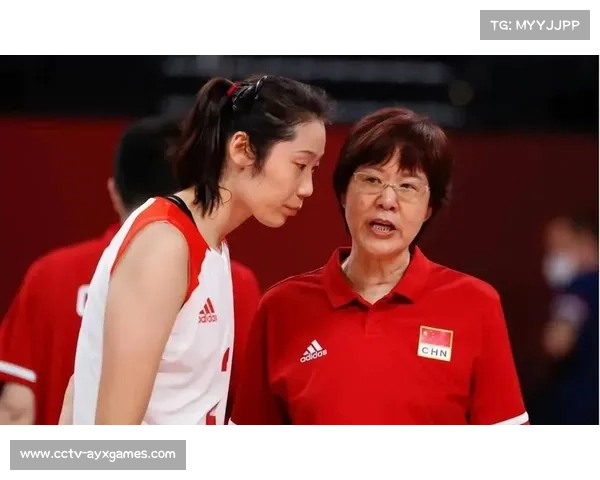 河南排球联赛全明星之夜 朱婷郎平助阵 河南青年女排3-1获胜