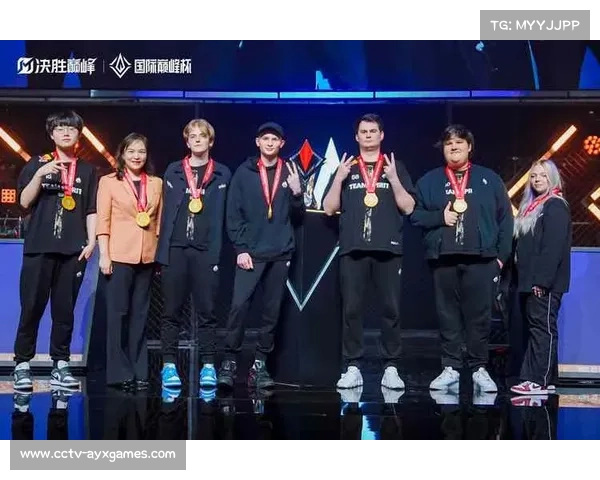 OWCS全球总决赛11月26日斯德哥尔摩开幕,全球12支顶尖战队角逐巅峰。 OWCS全球总决赛11月26日斯德哥尔摩开幕,全球12支顶尖战队角逐巅峰。